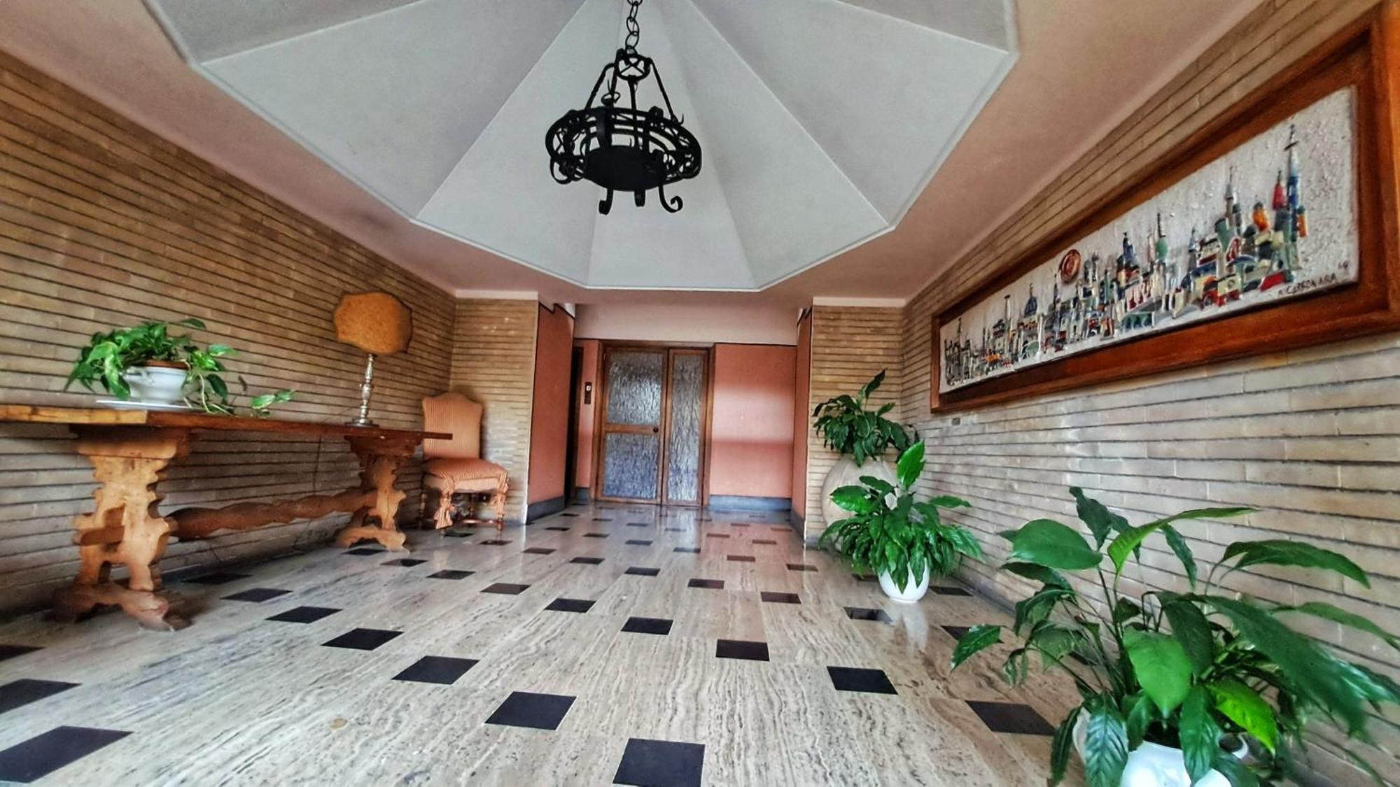 Appartement Vinyle Vatican